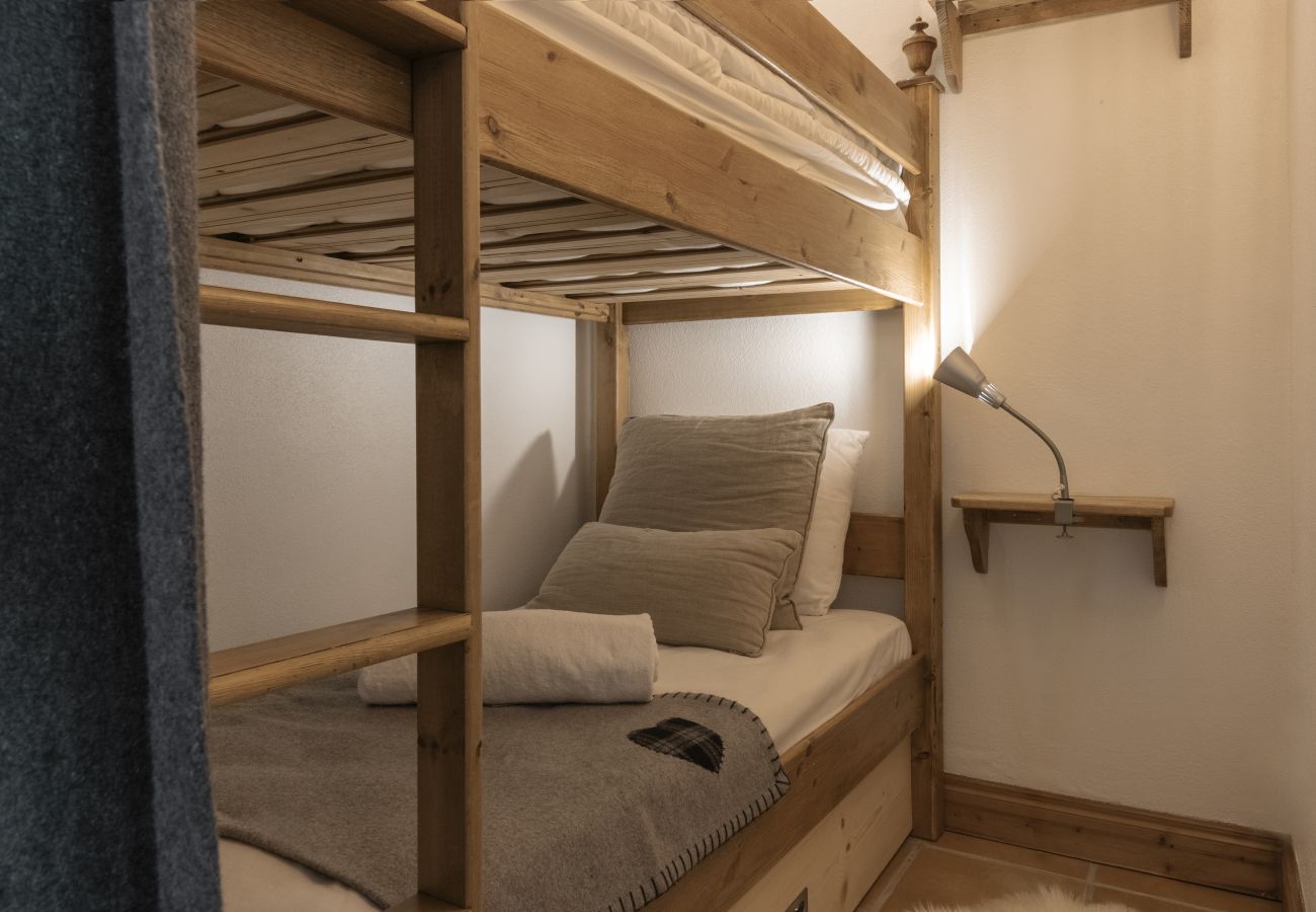 Apartment in Les Houches - Grande Jorasses 2 - Ski - Terrasse - Vue Montagne