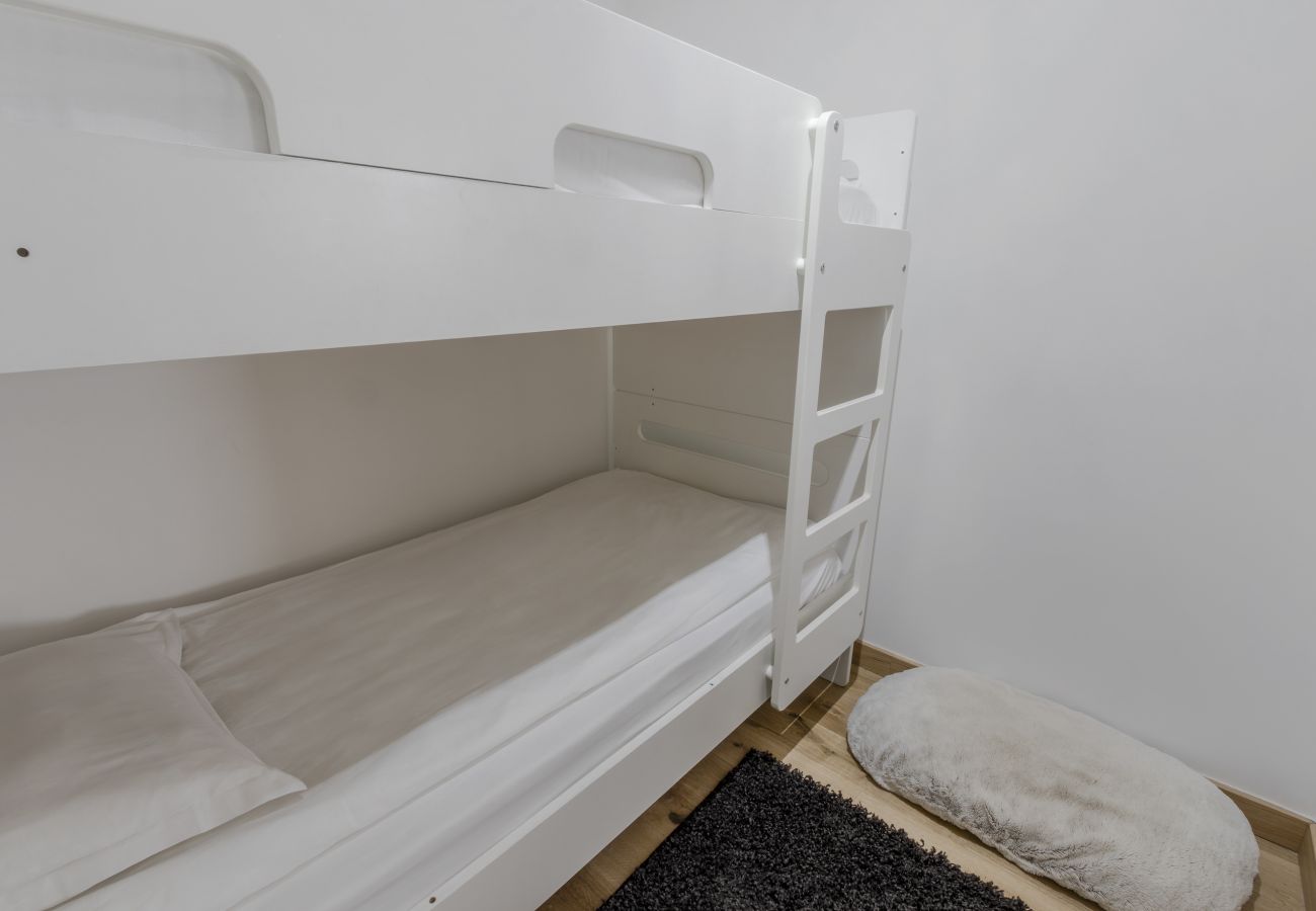 Apartment in Les Houches - Studio Kayla - Espace bien-être, Piscine