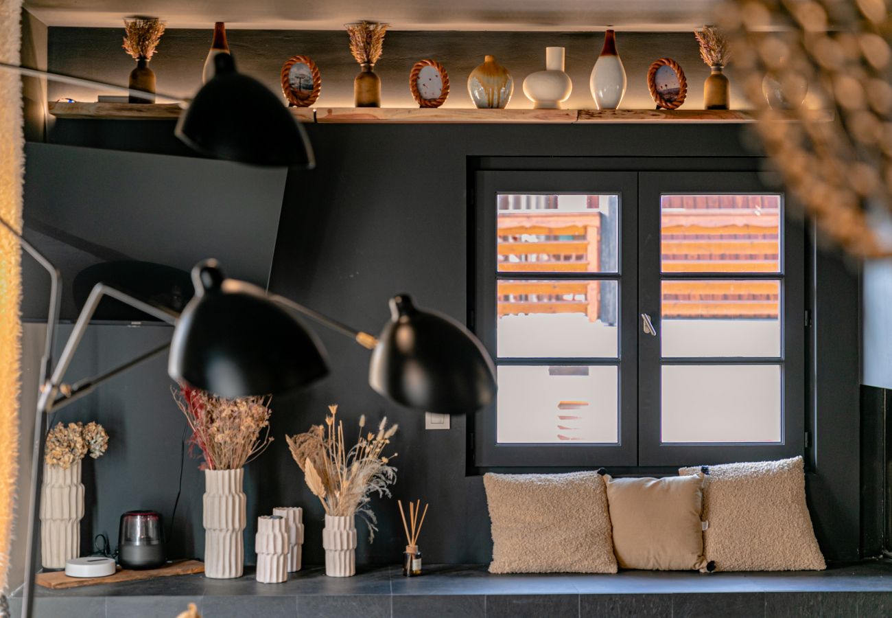 Apartment in Megève - Au Bord de l’eau – Ski & été en famille