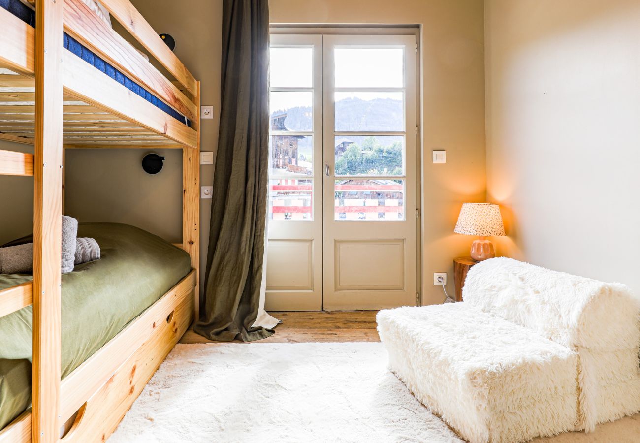 Apartment in Megève - Au Bord de l’eau – Ski & été en famille