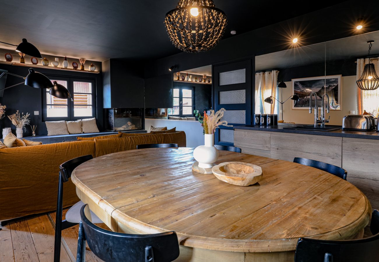 Apartment in Megève - Au Bord de l’eau – Ski & été en famille