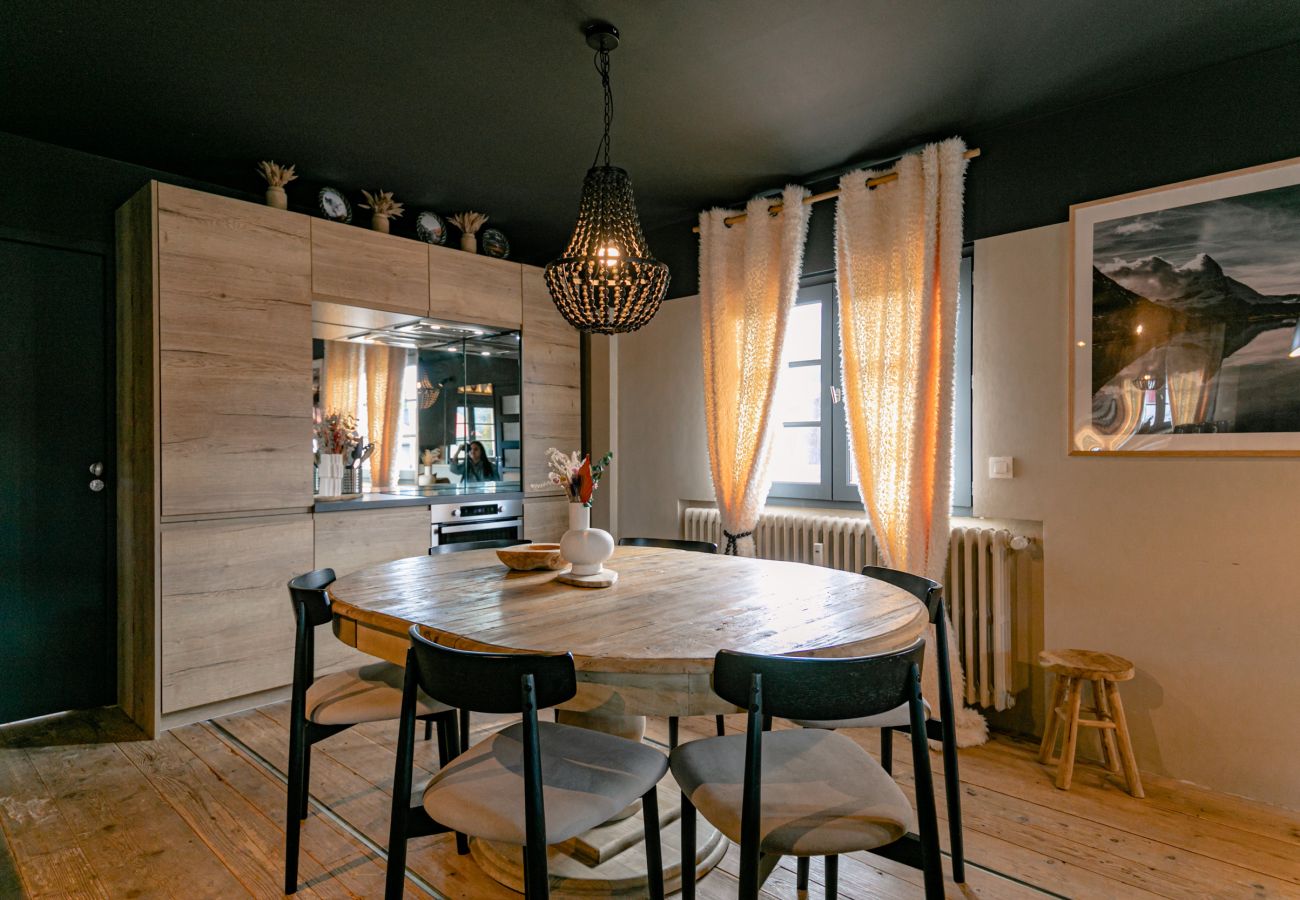 Apartment in Megève - Au Bord de l’eau – Ski & été en famille