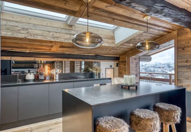  in Demi-Quartier - Le Black Wood - Chalet famille avec sauna, balnéo