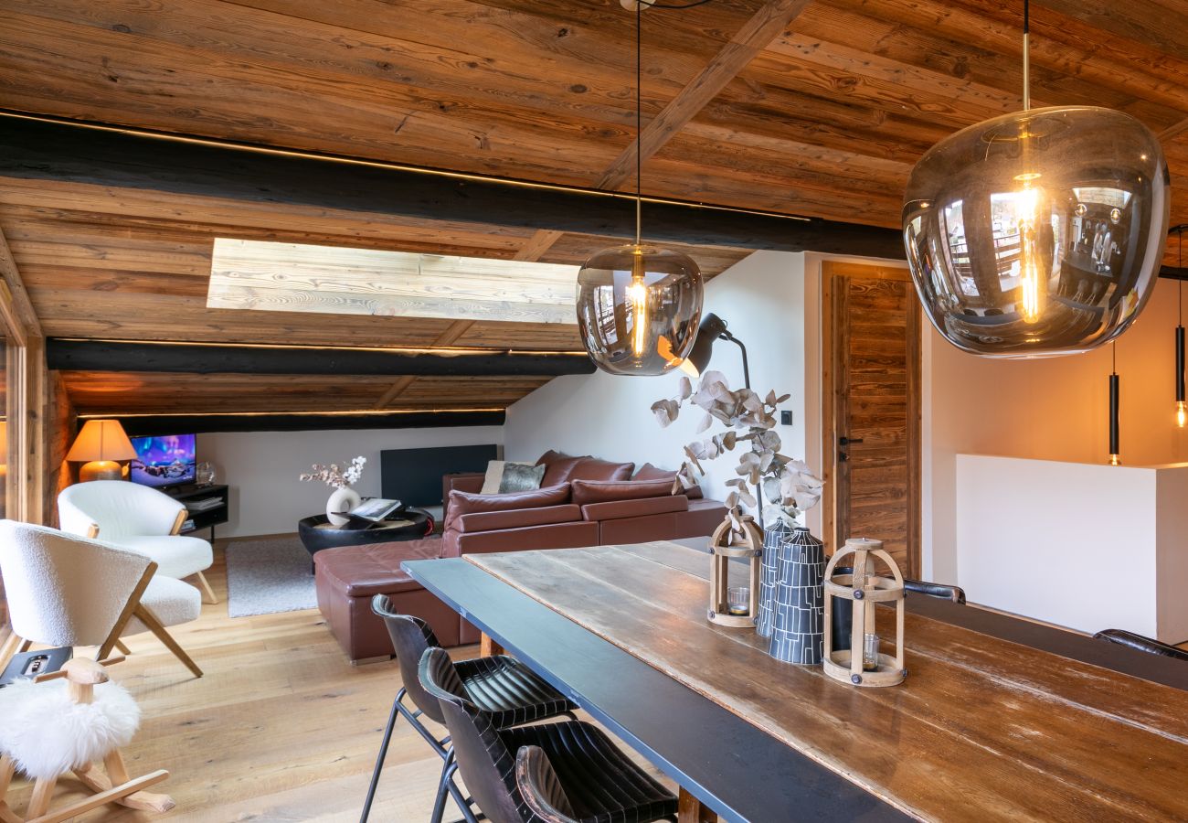Apartment in Demi-Quartier - Le Black Wood - Chalet famille avec sauna, balnéo