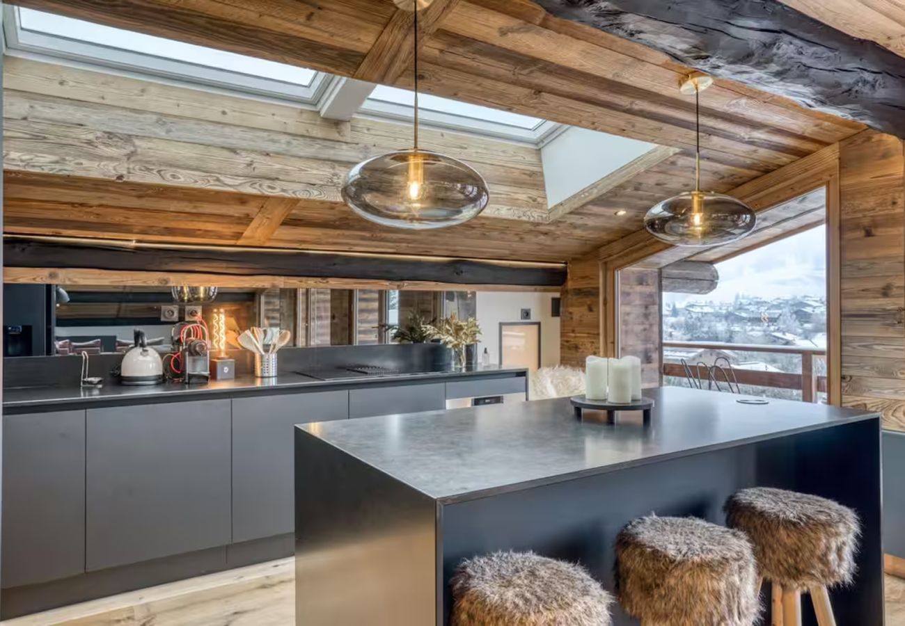 Apartment in Demi-Quartier - Le Black Wood - Chalet famille avec sauna, balnéo