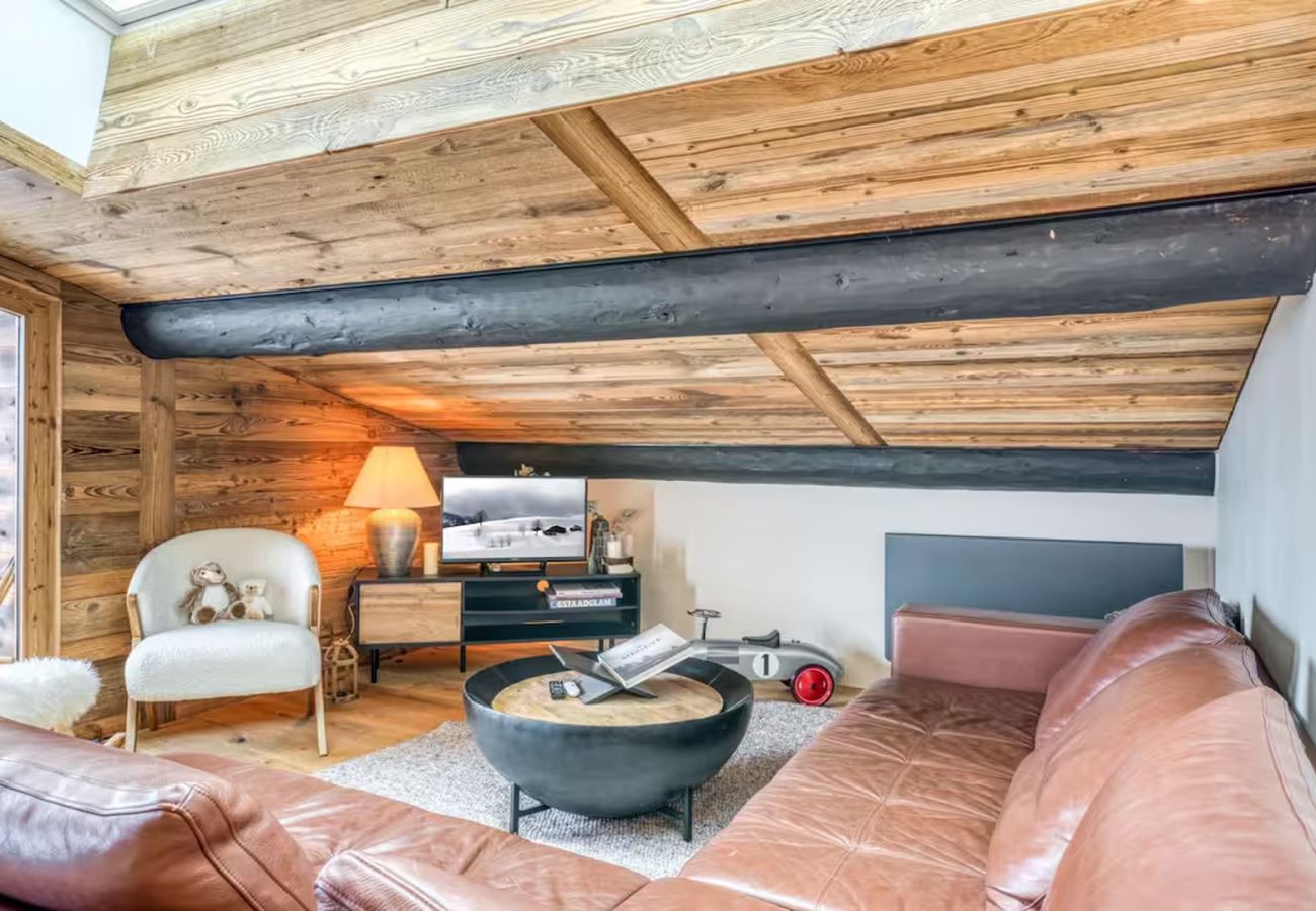 Apartment in Demi-Quartier - Le Black Wood - Chalet famille avec sauna, balnéo
