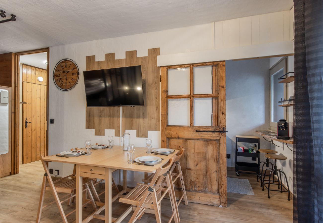 Studio in Saint-Gervais-les-Bains - Vue du Rosay - Balcon, vue montagne et confort