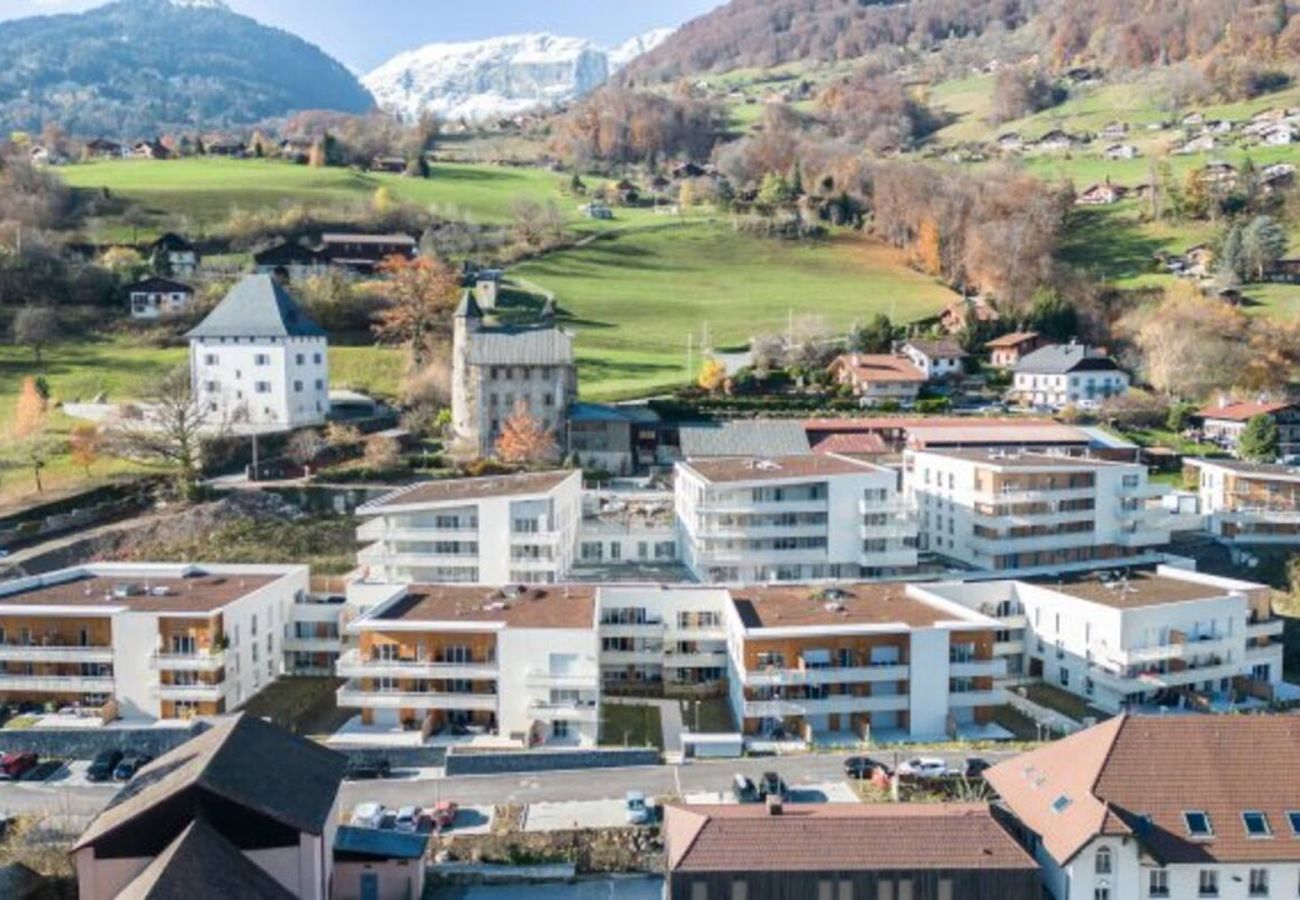 Apartment in Sallanches - Le Doran - Terrasse & Vue Mont Blanc