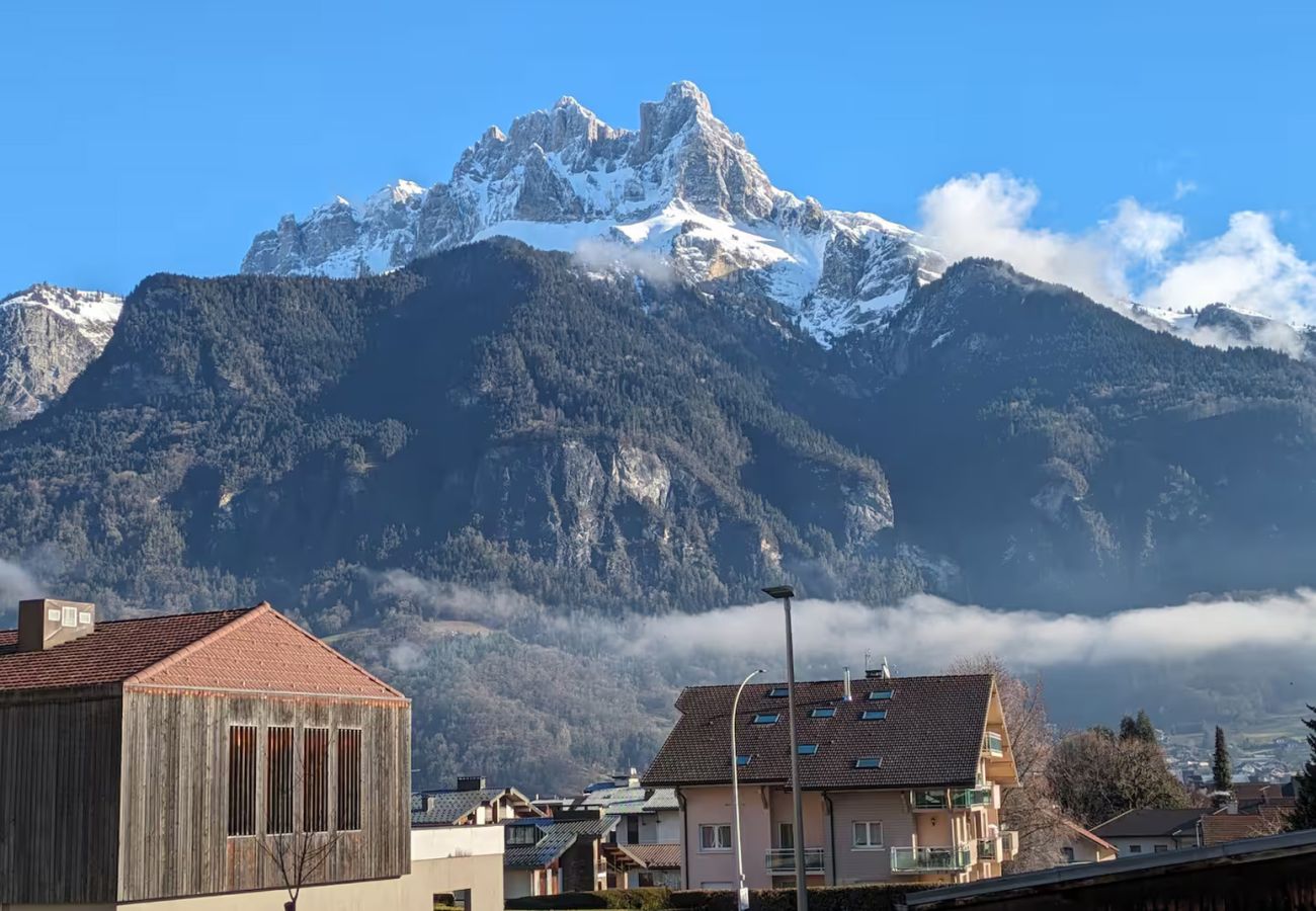 Apartment in Sallanches - Le Doran - Terrasse & Vue Mont Blanc