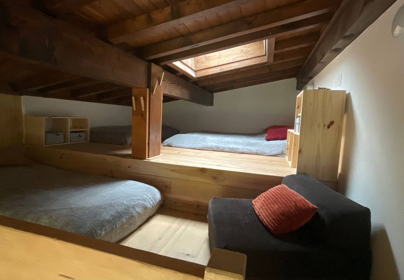 Apartment in Sallanches - Les Chaumes - T3 moderne piscine