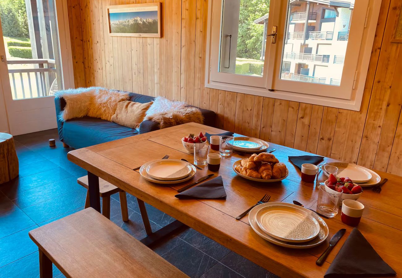 Apartment in Sallanches - Les Chaumes - T3 moderne piscine