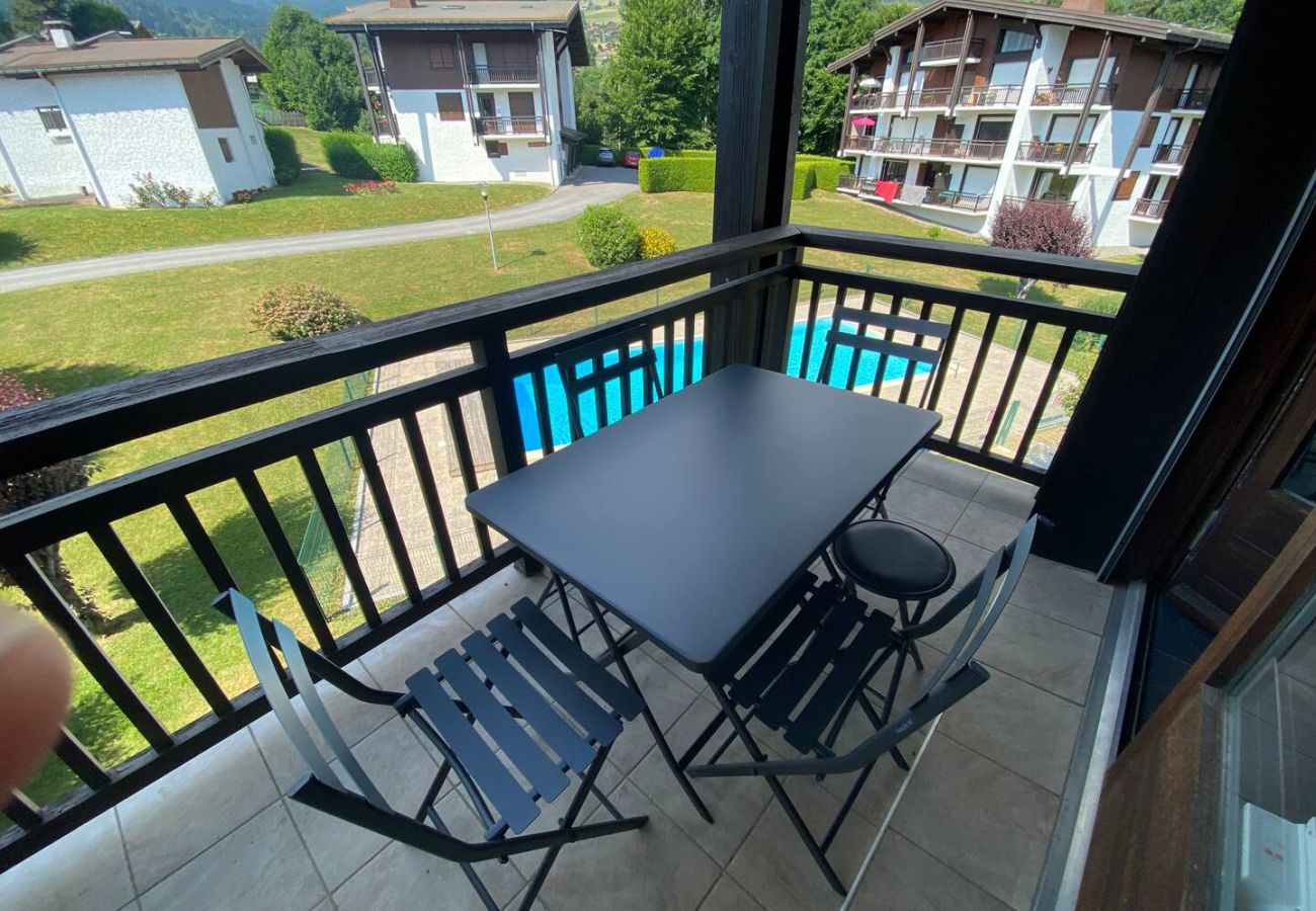 Apartment in Sallanches - Les Chaumes - T3 moderne piscine