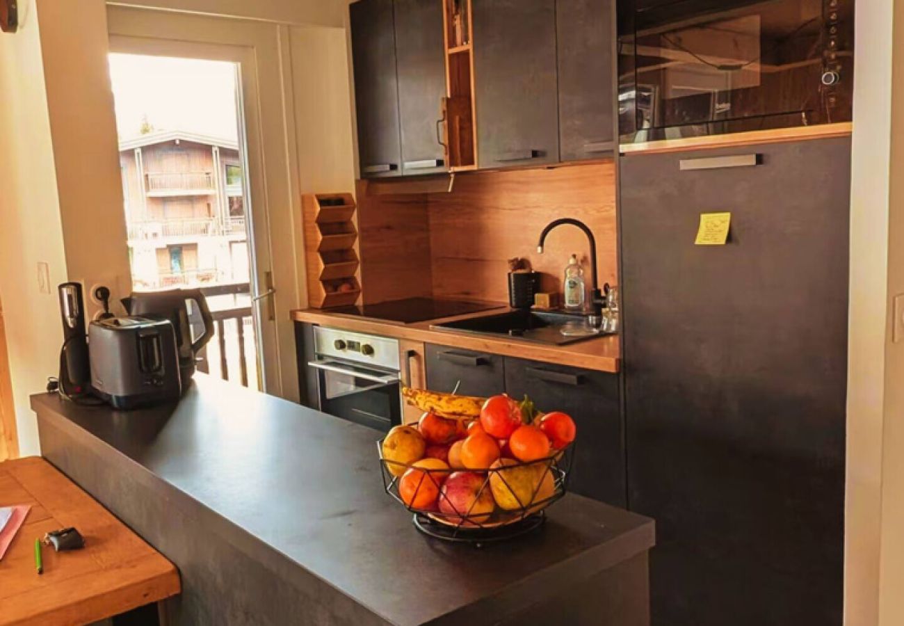 Apartment in Sallanches - Les Chaumes - T3 moderne piscine