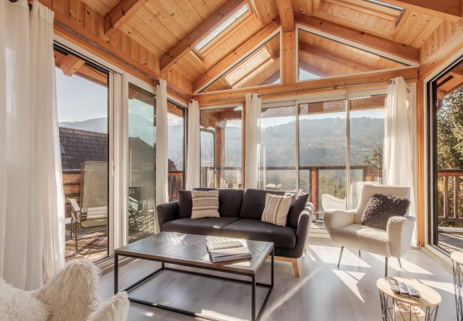 Apartment in Saint-Gervais-les-Bains - Au coin du feu - Vue chaine Mont Blanc