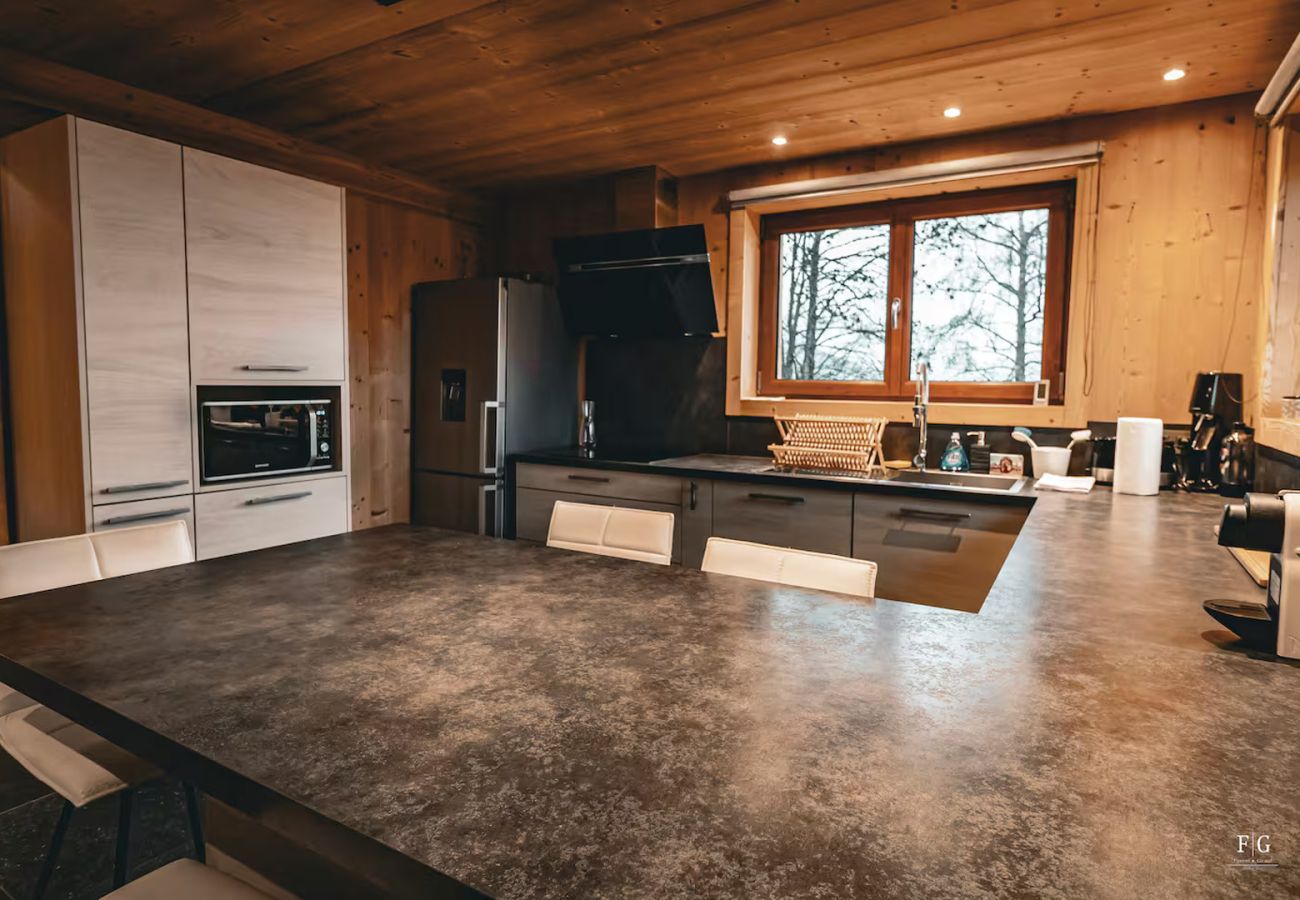 Chalet in Cordon - Chalet Mont Blanc - Départ ski - Vue exceptionnell