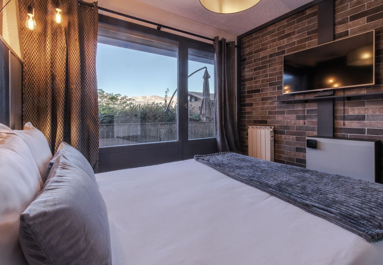 Apartment in Saint-Gervais-les-Bains - Le Saint Bernard - T2 Terrasse Vue Mont Joli 42m2