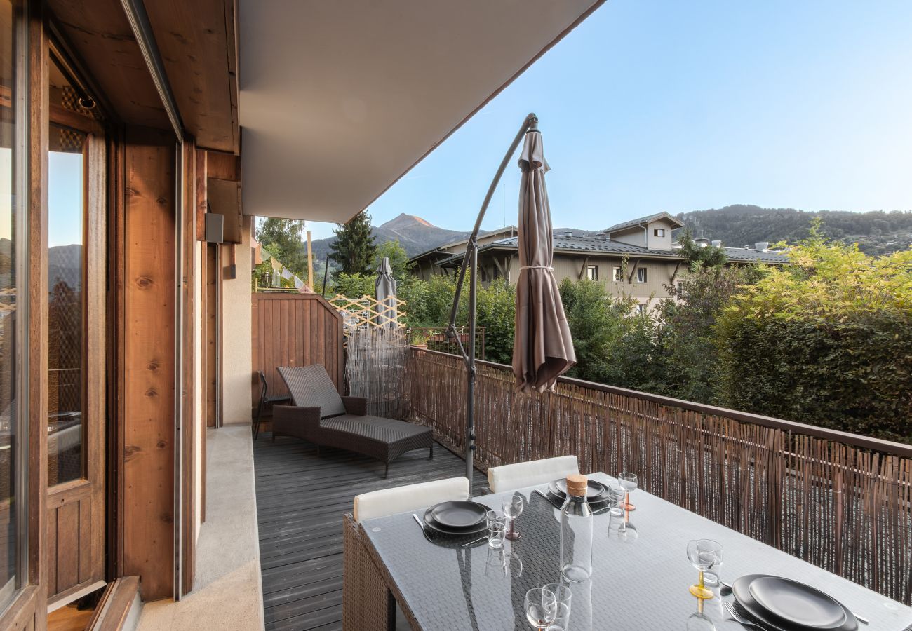 Apartment in Saint-Gervais-les-Bains - Le Saint Bernard - T2 Terrasse Vue Mont Joli 42m2
