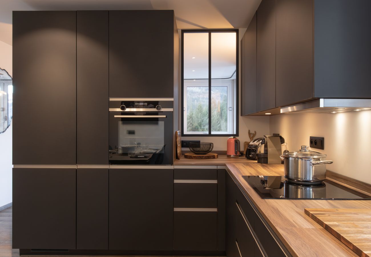 Apartment in Chamonix-Mont-Blanc - Quartz - Appt 4 étoiles vue Mont-Blanc - Centre