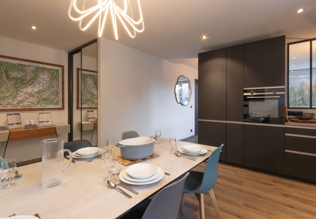 Apartment in Chamonix-Mont-Blanc - Quartz - Appt 4 étoiles vue Mont-Blanc - Centre