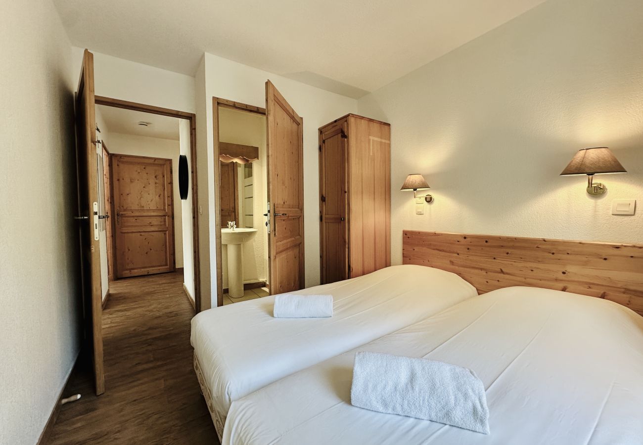 Apartment in Saint-Gervais-les-Bains - Le Bon Endroit - Centre - Près Pistes & Thermes