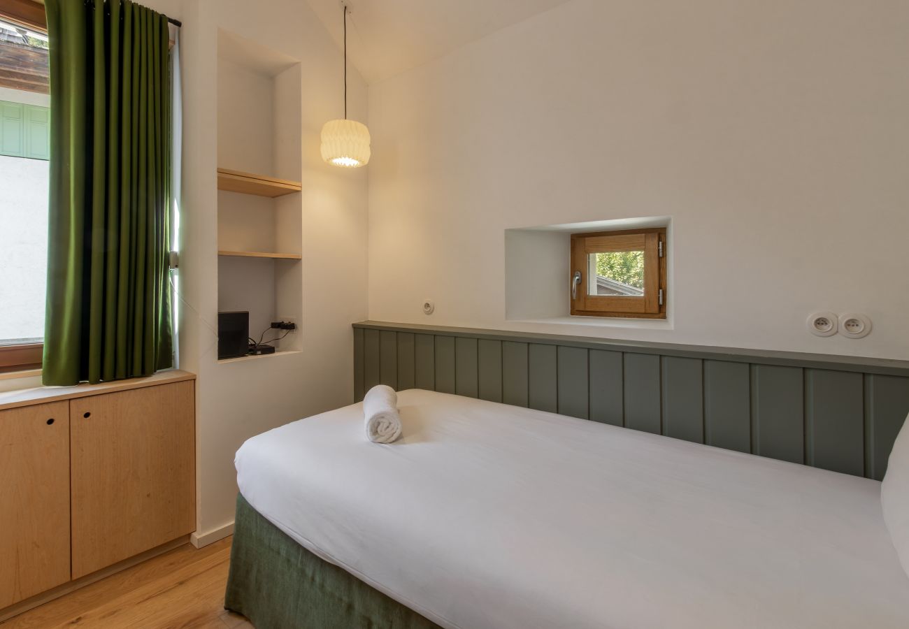 Apartment in Chamonix-Mont-Blanc - Le Nevada - Duplex T4  Proche Centre