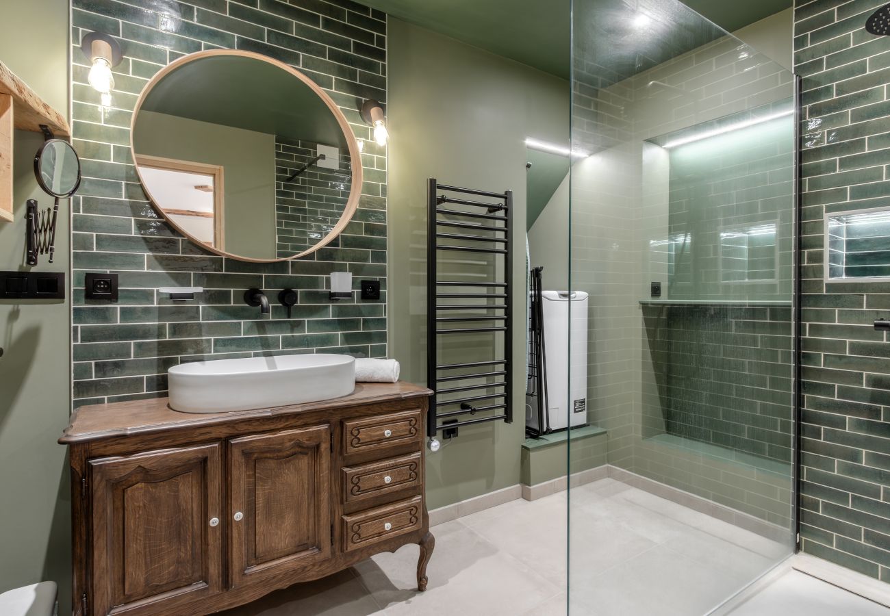 Apartment in Saint-Gervais-les-Bains - La Marquise - Rénové - Vue Aravis & proche thermes