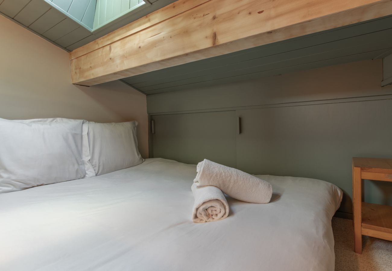 Apartment in Saint-Gervais-les-Bains - Le Mont Joux - Vue montagne & télécabine