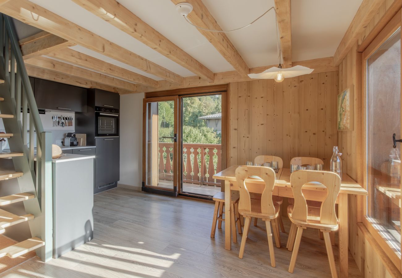 Apartment in Saint-Gervais-les-Bains - Le Mont Joux - Vue montagne & télécabine
