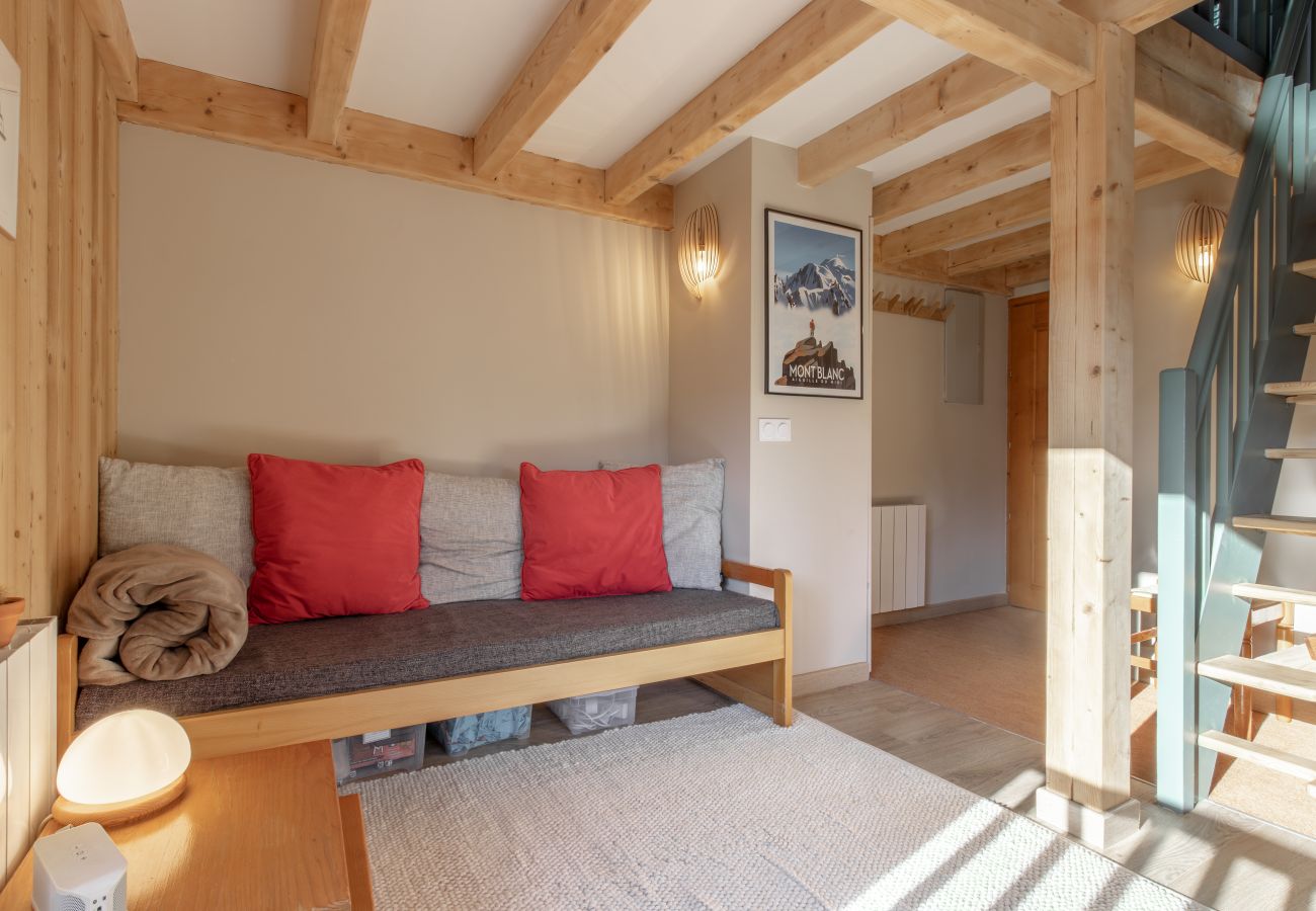 Apartment in Saint-Gervais-les-Bains - Le Mont Joux - Vue montagne & télécabine