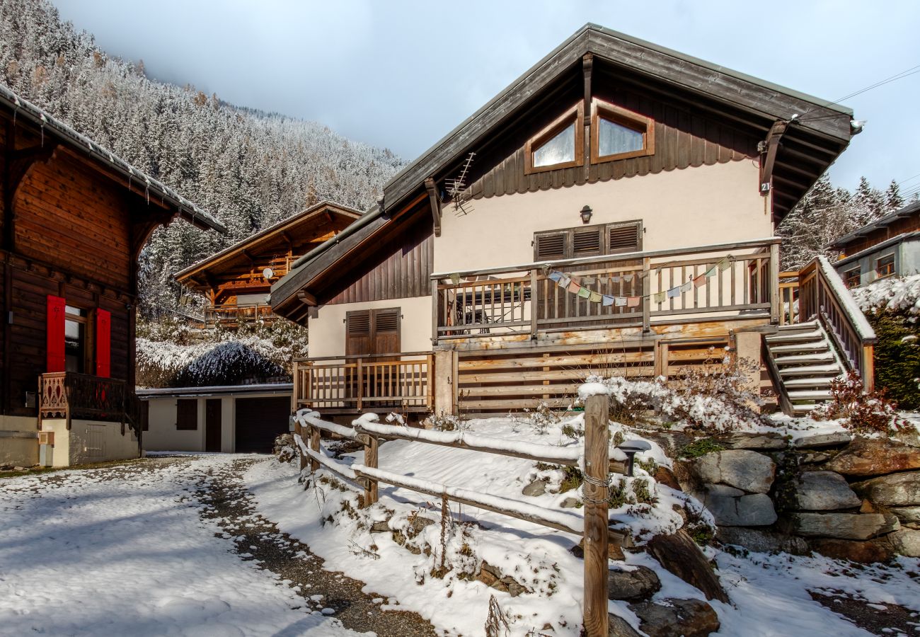 Chalet in Chamonix-Mont-Blanc - Le Refuge des Pècles - Vue Mont-Blanc - Central