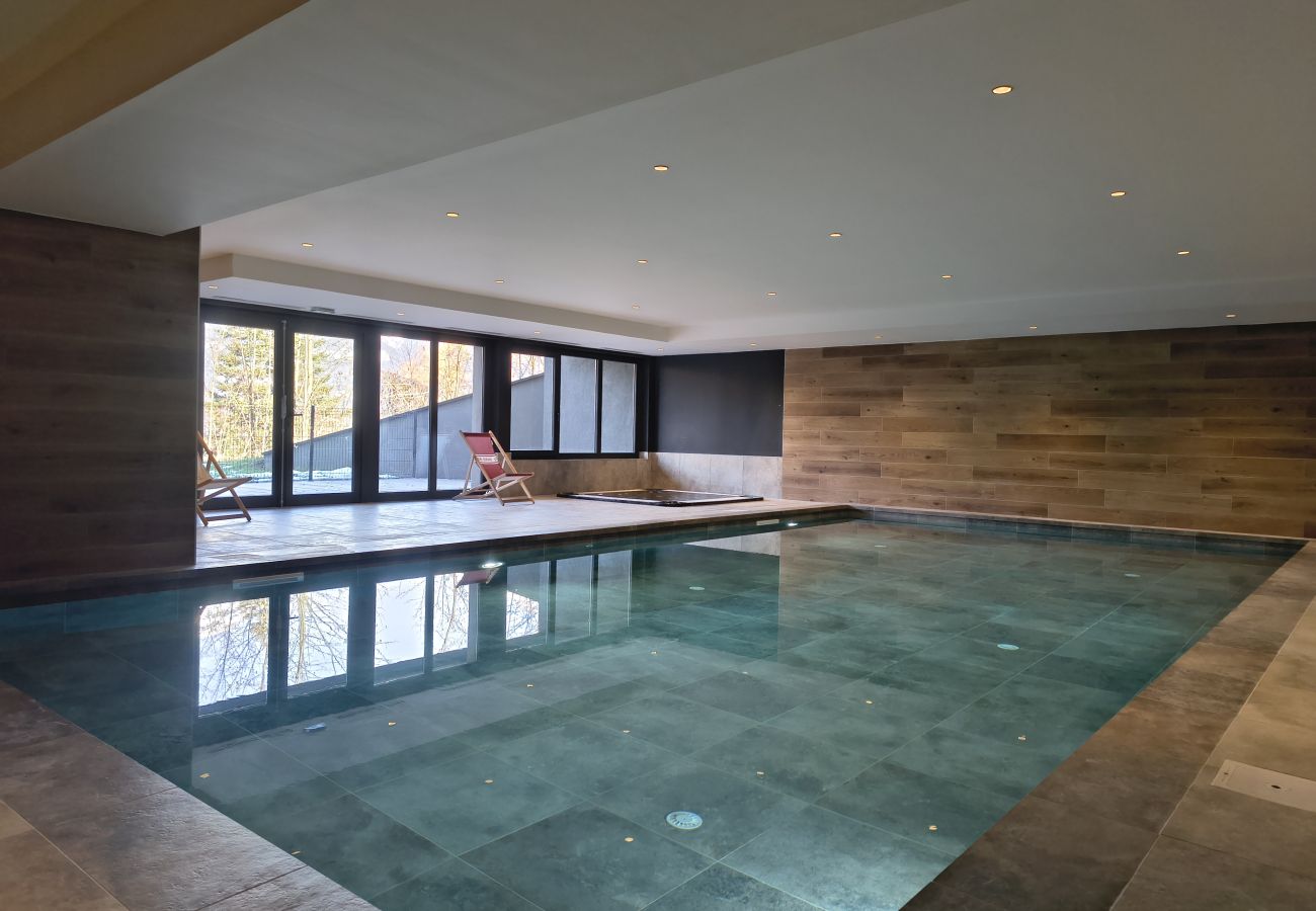 Apartment in Saint-Gervais-les-Bains - Alpine Bliss – Springs, Skiing & Wellness