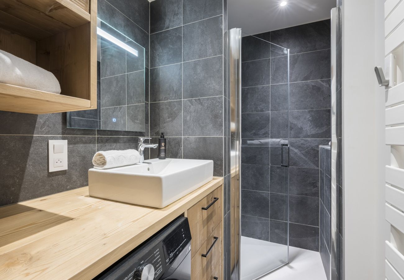 Apartment in Chamonix-Mont-Blanc - White Dream - Vue et confort en centre-ville