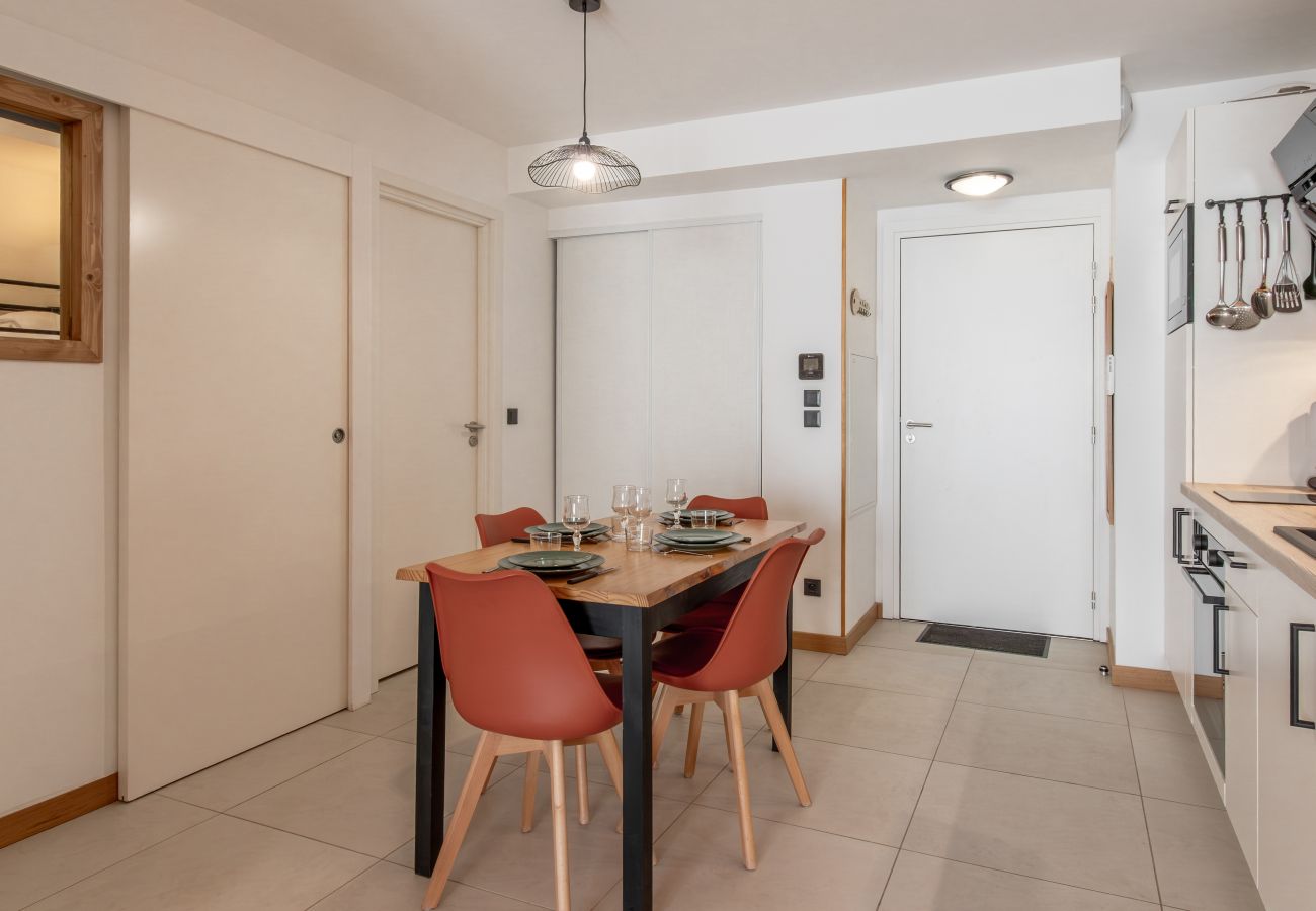 Apartment in Les Houches - L’écrin de Kayla -Pisine - Sauna