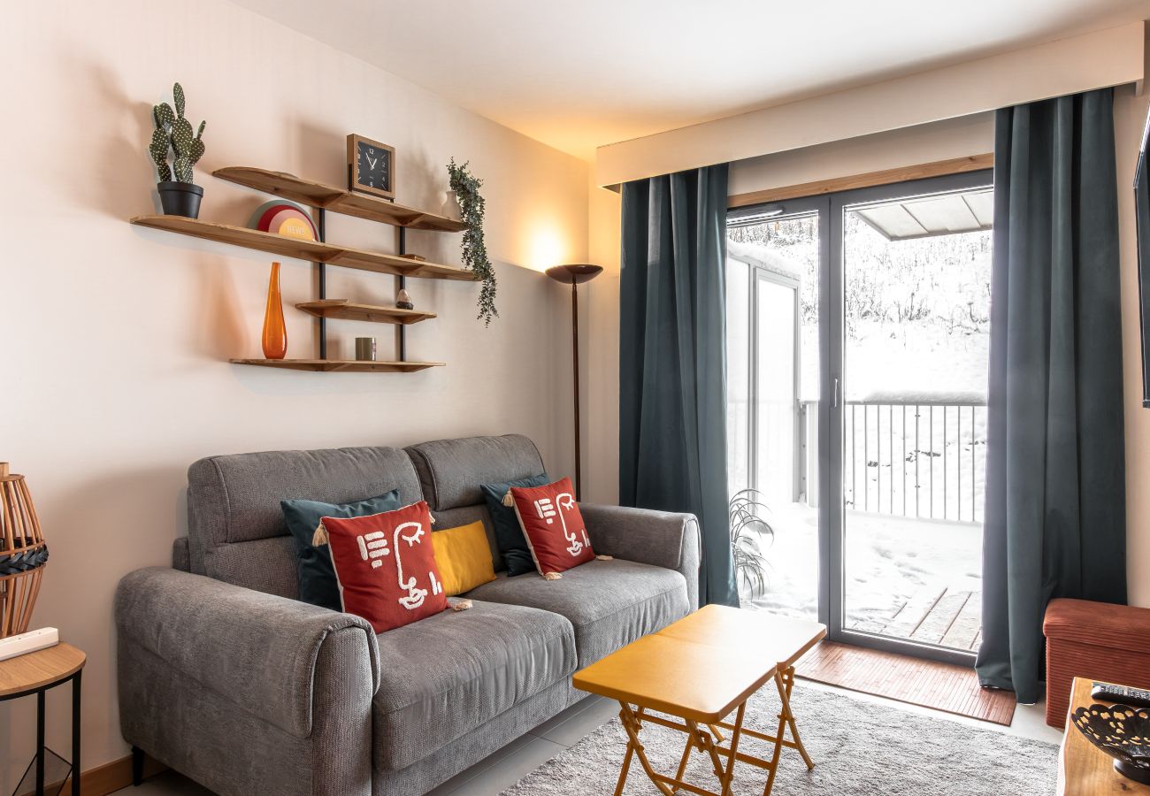 Apartment in Les Houches - L’écrin de Kayla -Pisine - Sauna