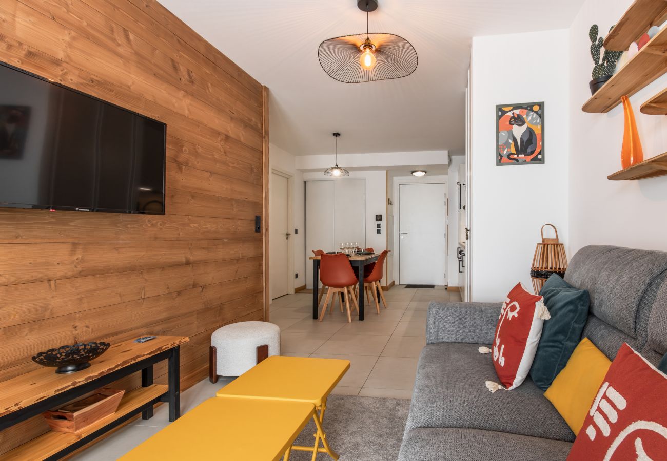 Apartment in Les Houches - Les écrins de Kayla -Piscine - Sauna