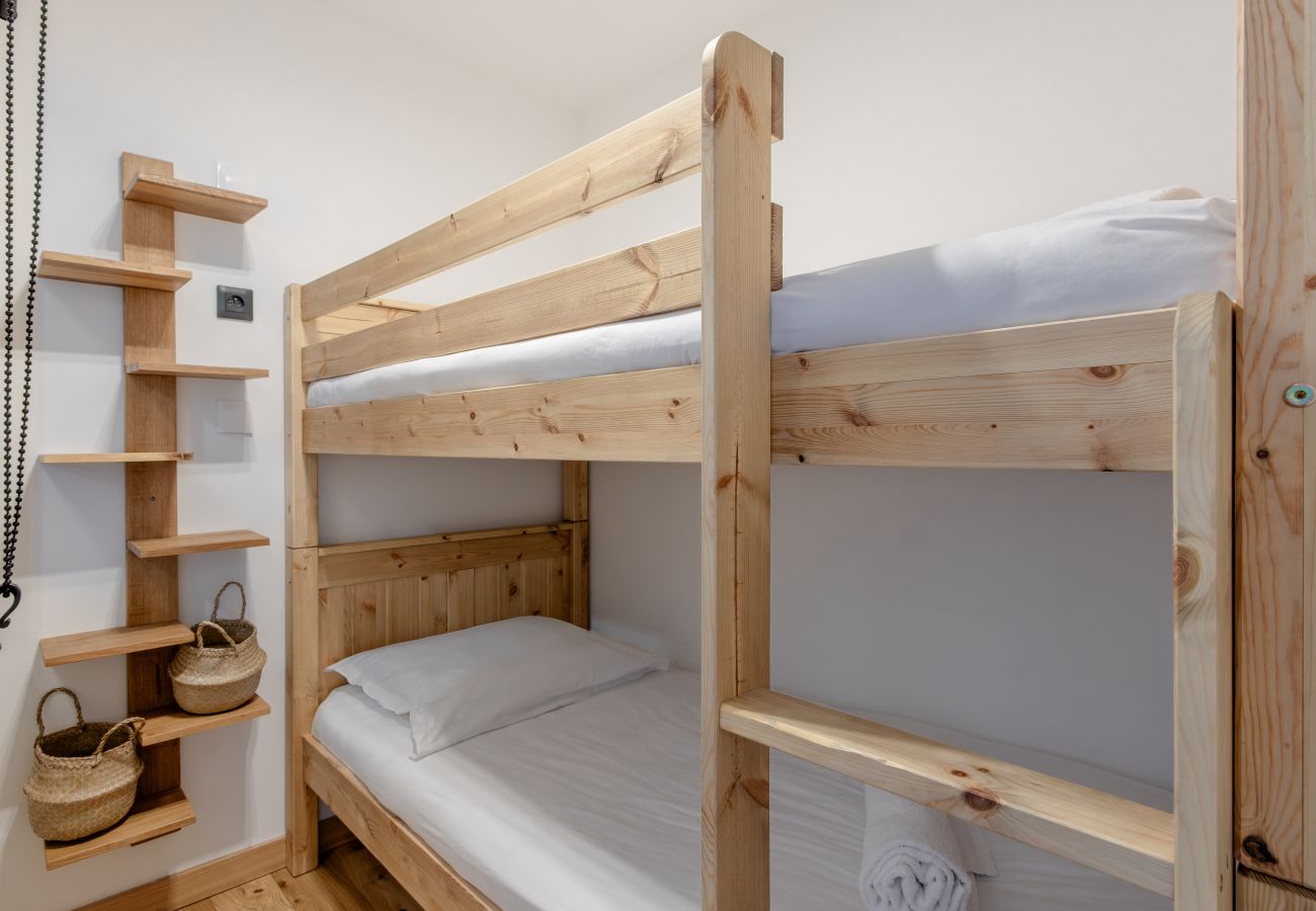 Apartment in Les Houches - Kandahar de kayla - Vue, SPA-  Remontées à 5 min