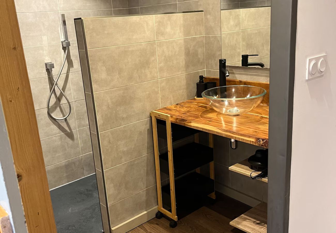 Apartment in Saint-Gervais-les-Bains - Le p'tit filou alpin