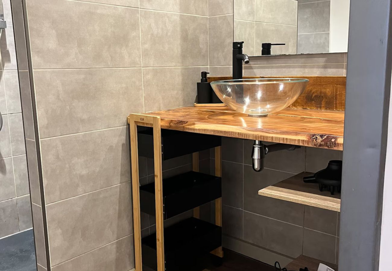 Apartment in Saint-Gervais-les-Bains - Le p'tit filou alpin