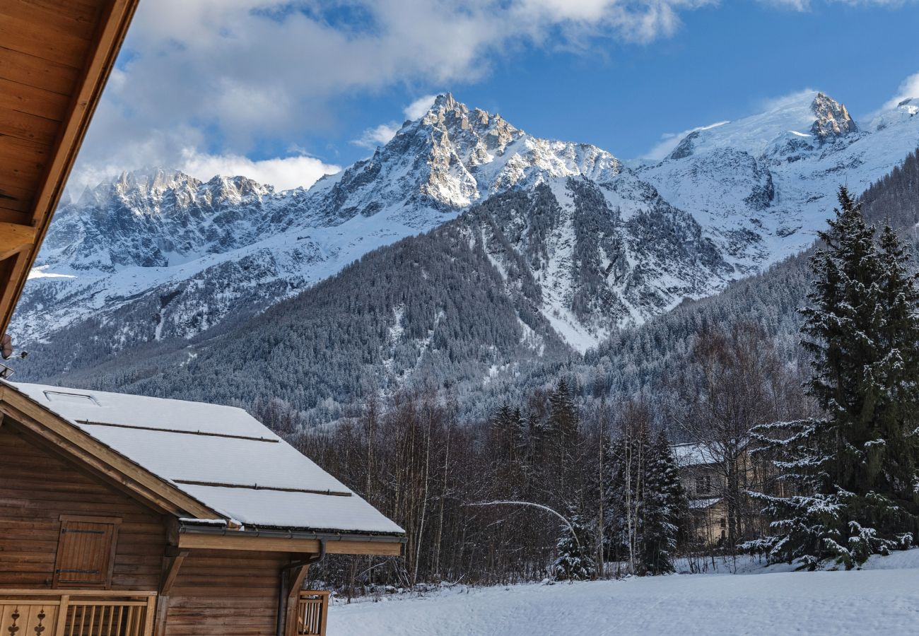 Apartment in Les Houches - Le Hameau des Glaciers – Ski & Vue Incroyable