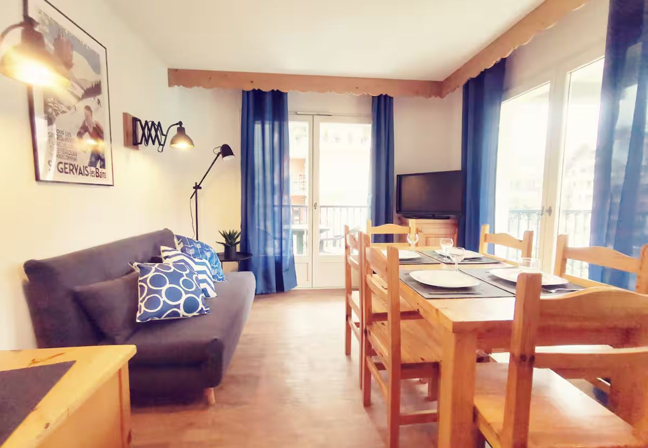 Apartment in Saint-Gervais-les-Bains - Grand Panorama – T3 skis aux pieds Bettex