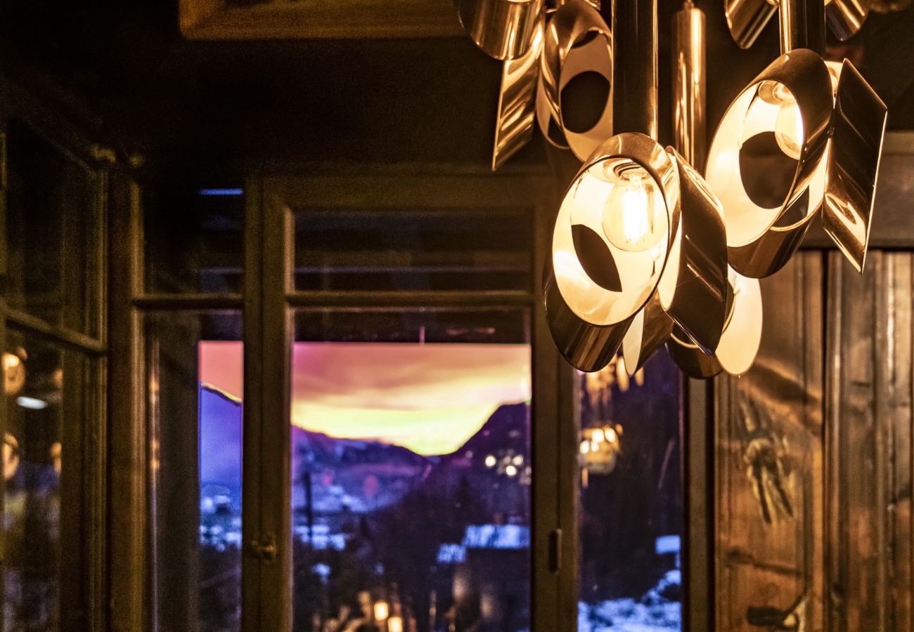 Chalet in Chamonix-Mont-Blanc - Chalet La Renarde - Expérience alpine unique