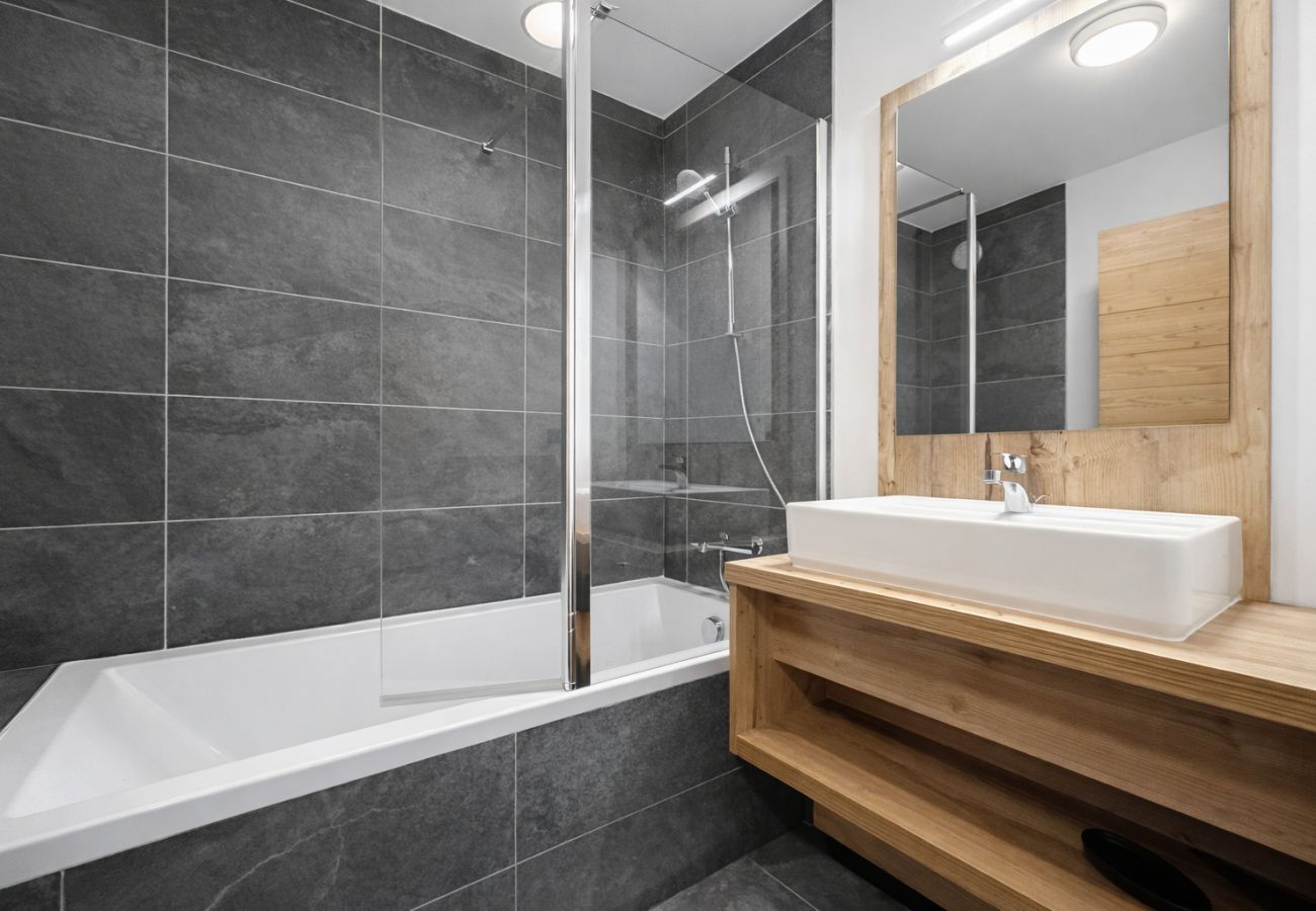 Apartment in Saint-Gervais-les-Bains - Les Sources de Canopée  - Calme, Vue & Wellness