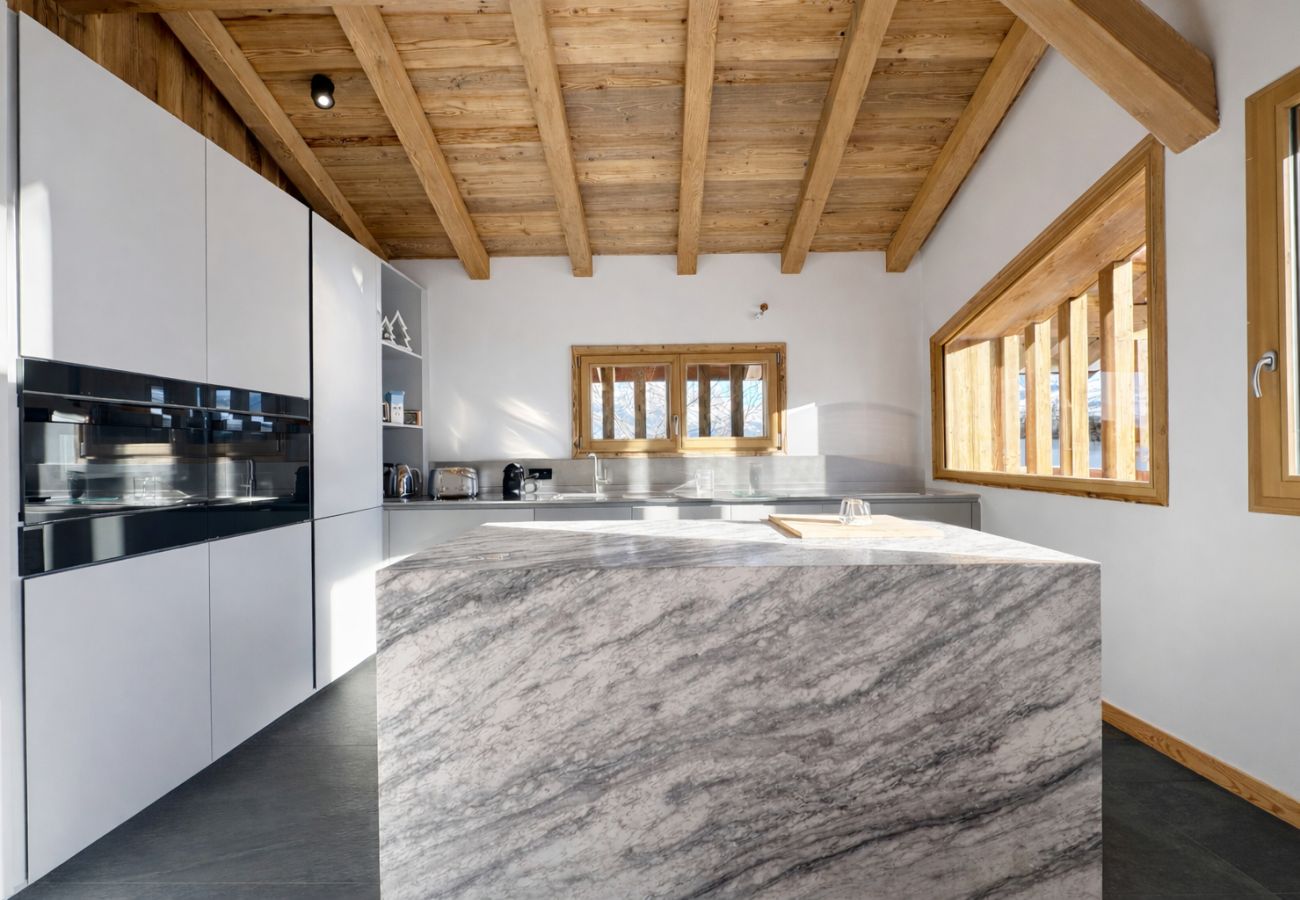 Chalet in Combloux - Chalet Suzan’e – Panorama Mont-Blanc & jacuzzi