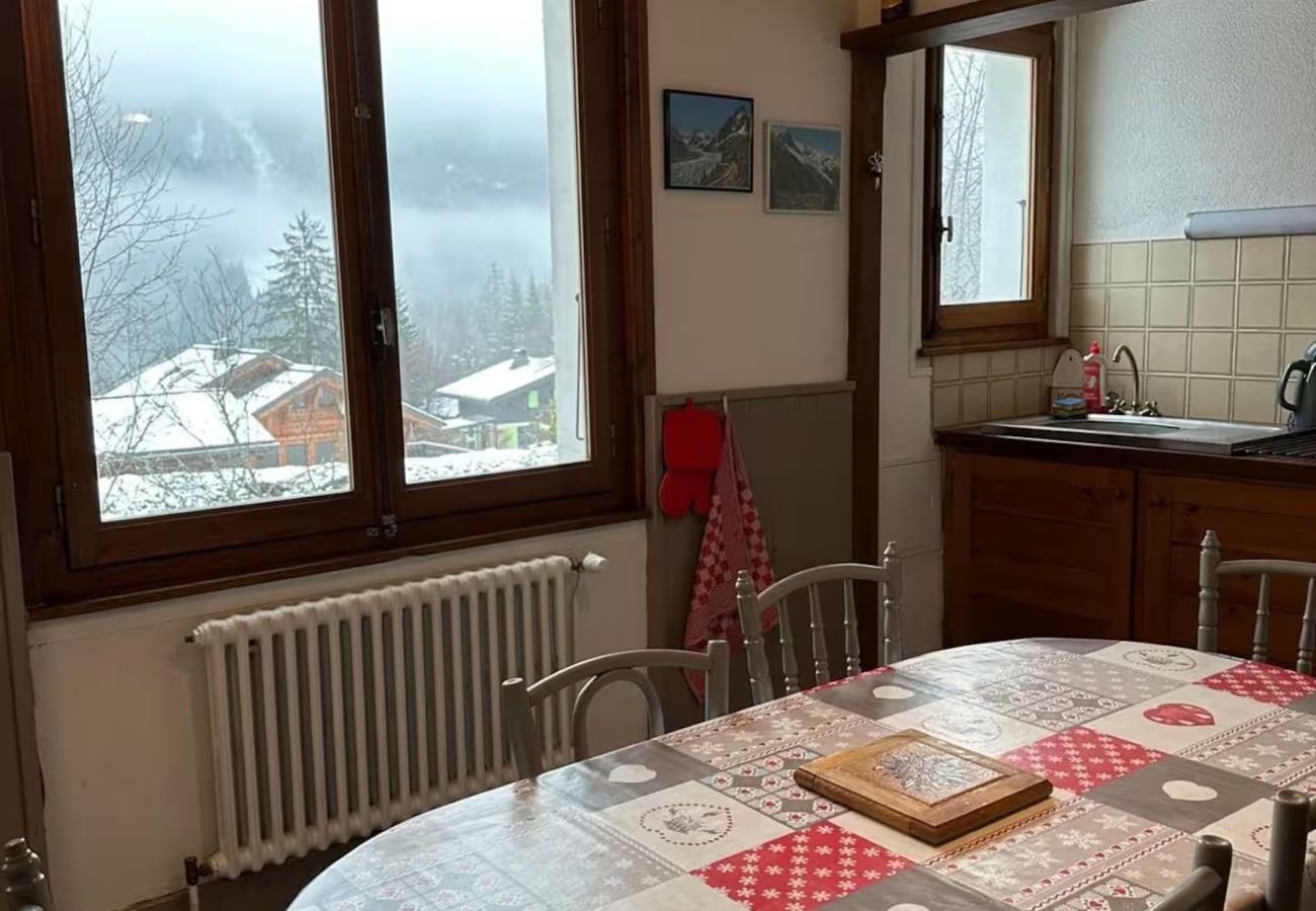 Apartment in Chamonix-Mont-Blanc - Les Carlines des Bossons – Jardin & Panorama