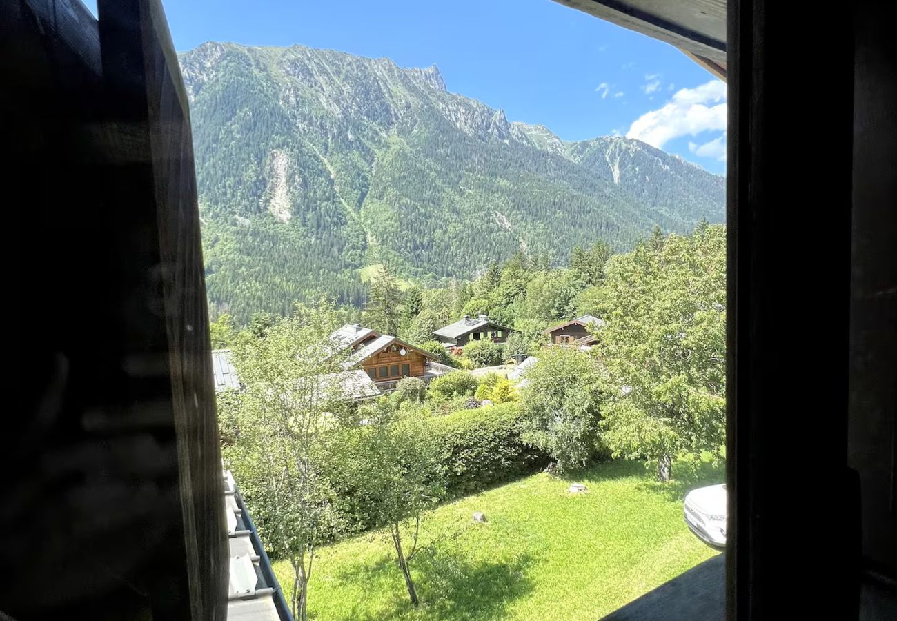 Apartment in Chamonix-Mont-Blanc - Les Carlines des Bossons – Jardin & Panorama