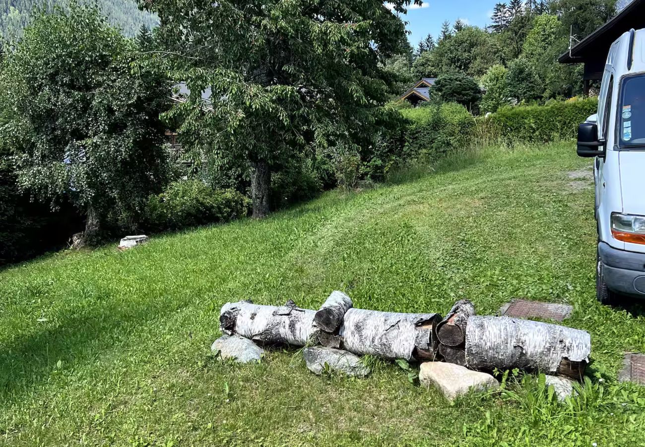 Apartment in Chamonix-Mont-Blanc - Les Carlines des Bossons – Jardin & Panorama