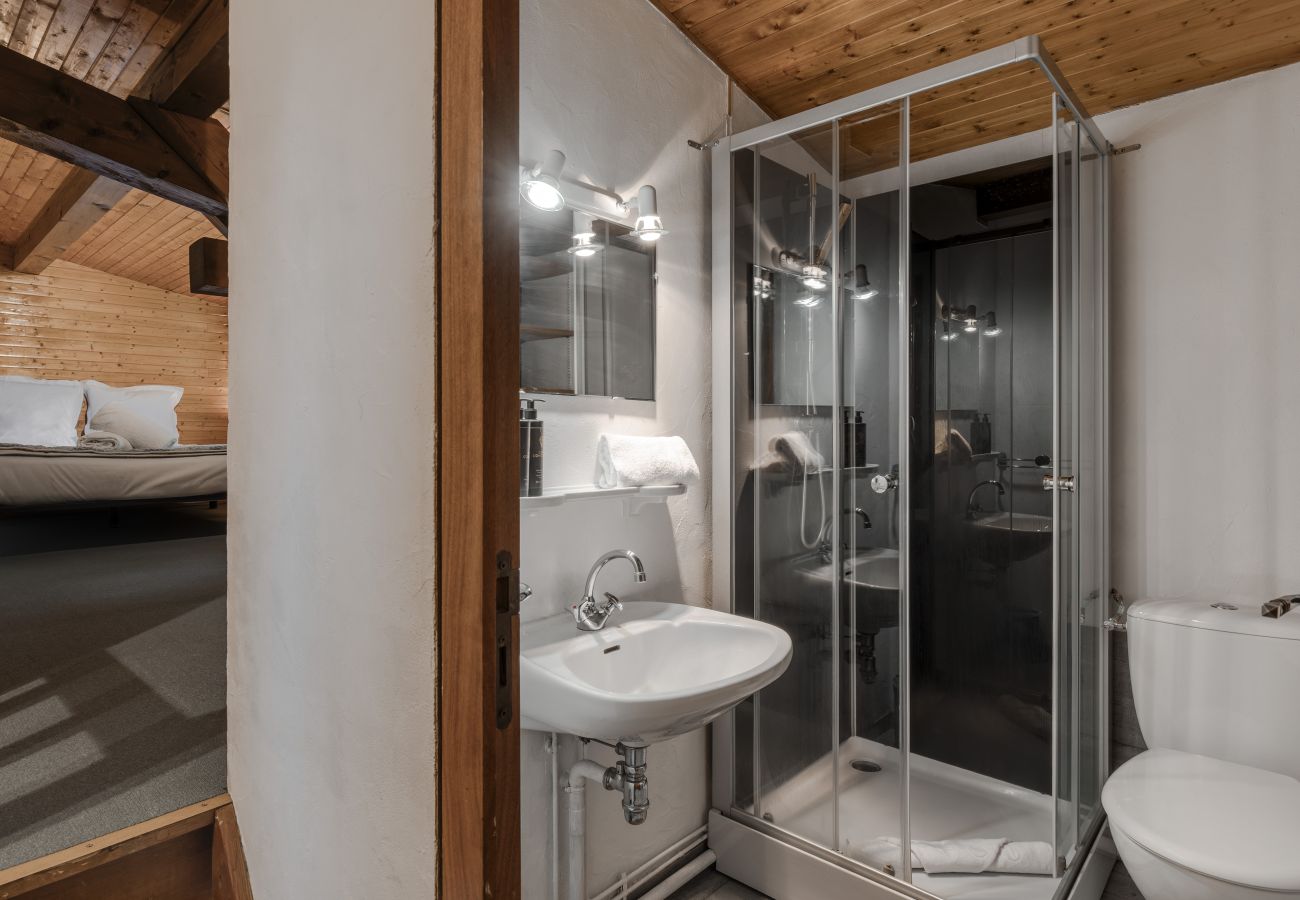 Apartment in Chamonix-Mont-Blanc - Les Carlines des Bossons - by Care Concierge