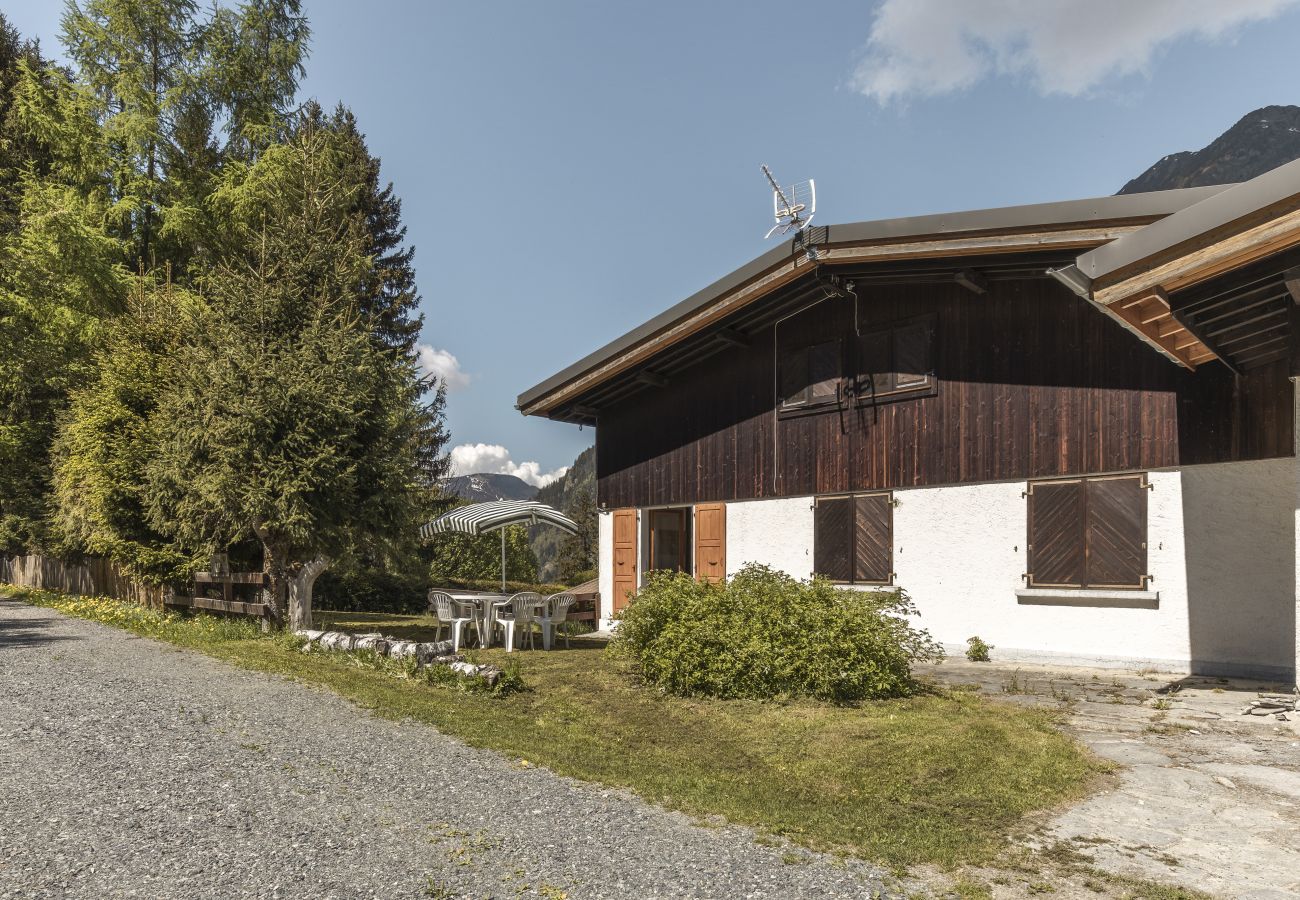 Apartment in Chamonix-Mont-Blanc - Les Carlines des Bossons - by Care Concierge