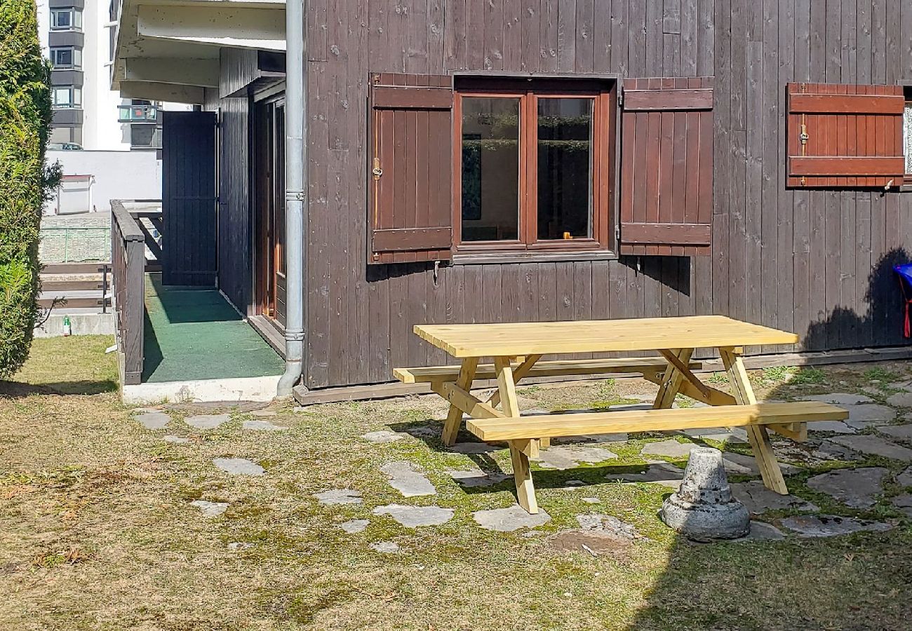 Apartamento en Chamonix-Mont-Blanc - Chemin du Sapi - Jardin privé - Centre de Cham |