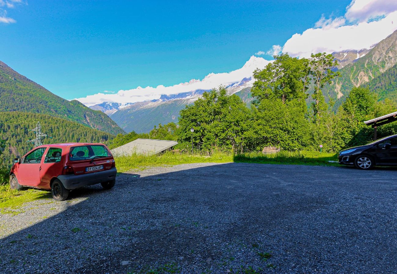 Apartamento en Les Houches - Appt L'Abeille - Rénové et skis aux pieds